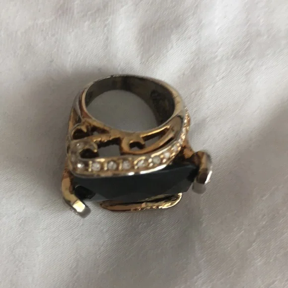 Black stone statement ring - Picture 5 of 7